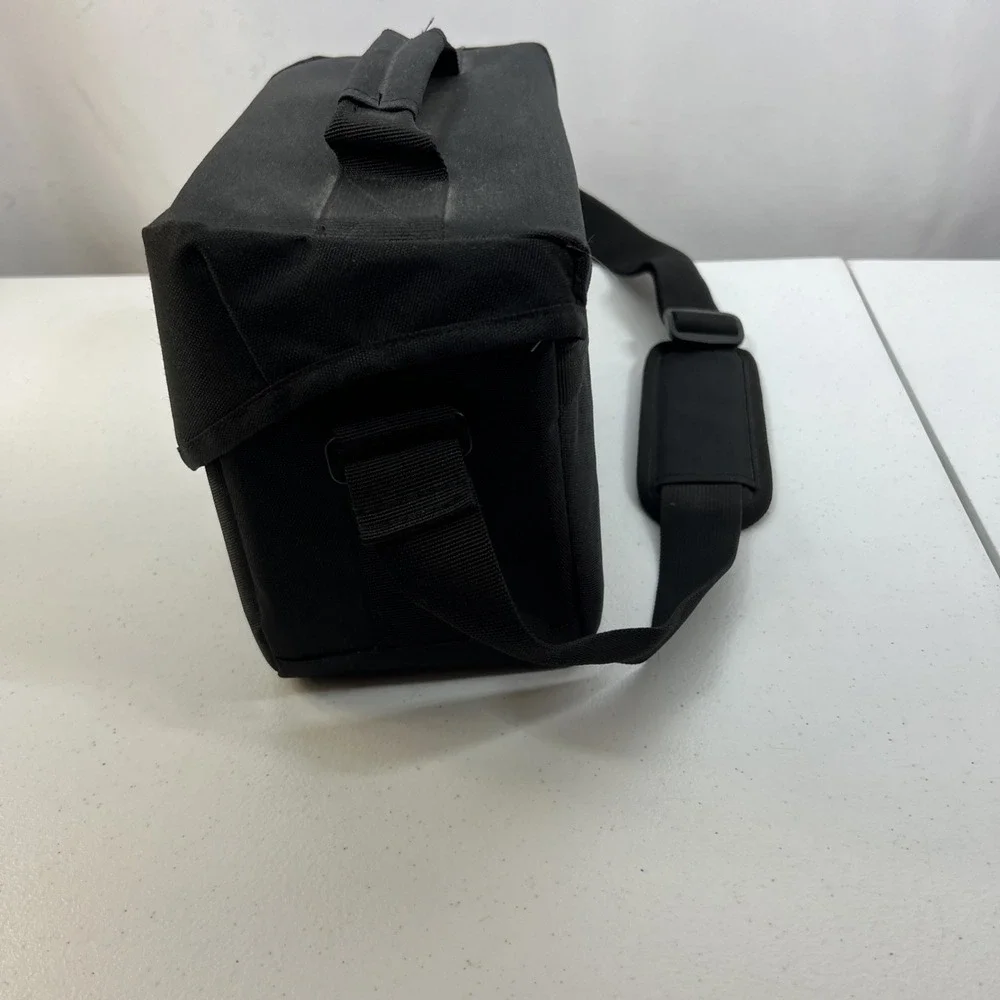 Canon Padded Camera Case Hand & Shoulder Straps Adjustable Dividers